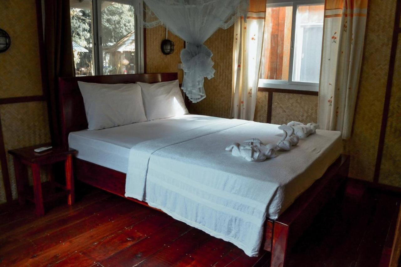 Sea Paradise Hotel Ban Khlong Kloi Buitenkant foto